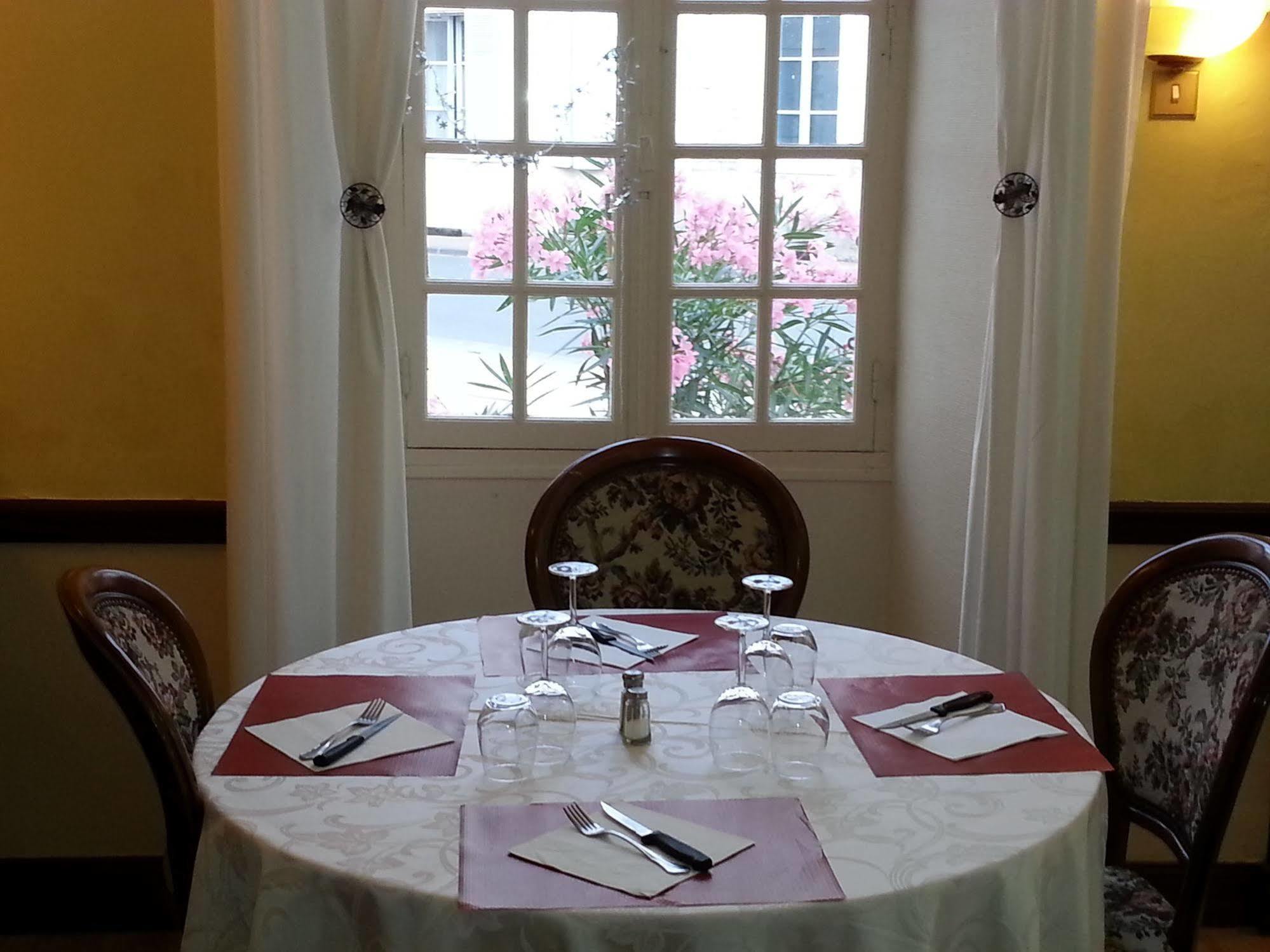 Chaunay Hotel Central מראה חיצוני תמונה